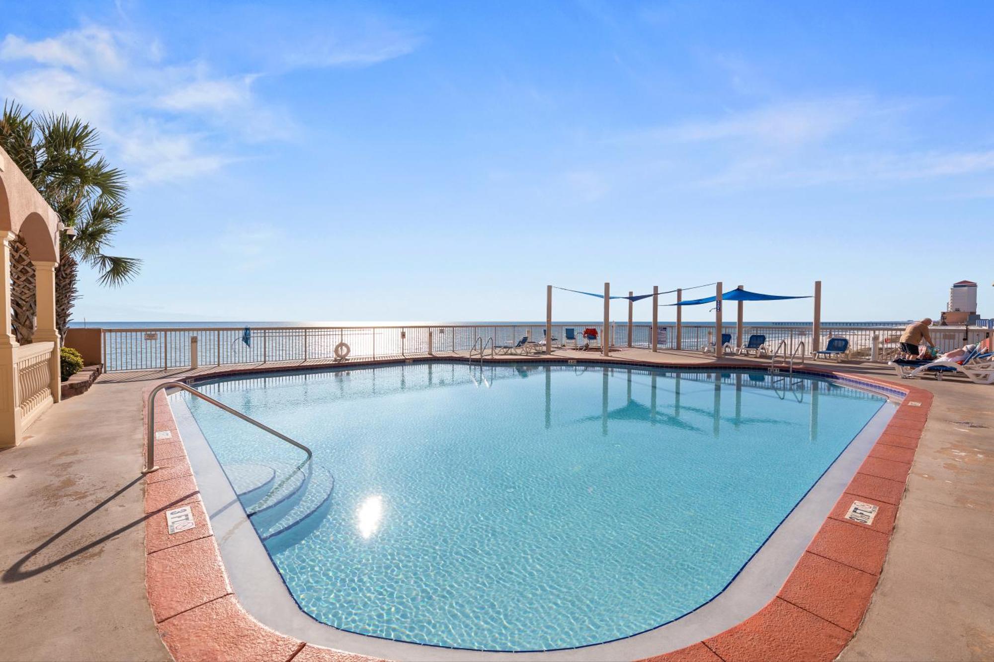 Gulf Front Master Bedroom! 2 Pools & Hot Tubs! Sleeps 8! 파나마 시티 외부 사진