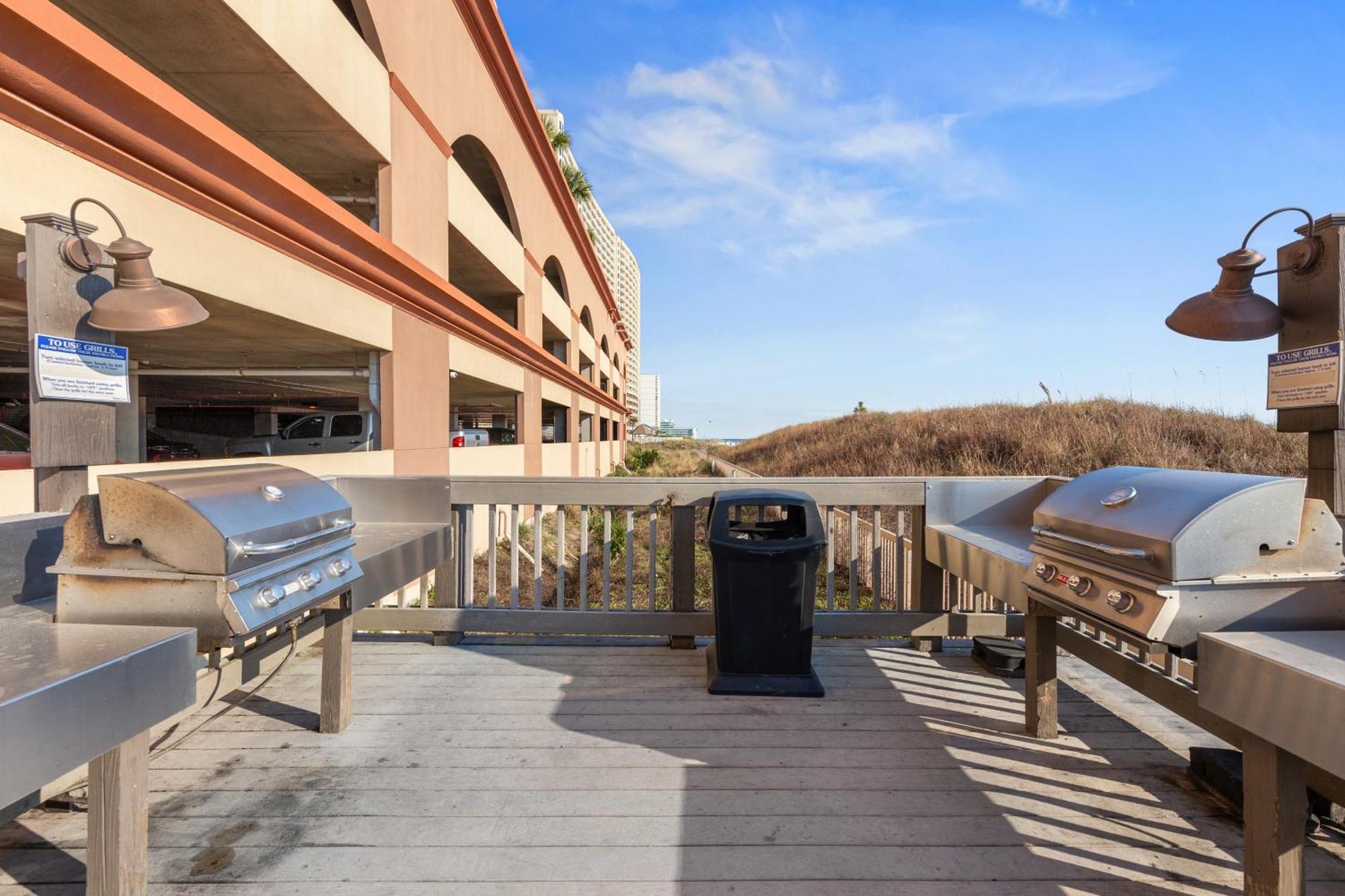 Gulf Front Master Bedroom! 2 Pools & Hot Tubs! Sleeps 8! 파나마 시티 외부 사진