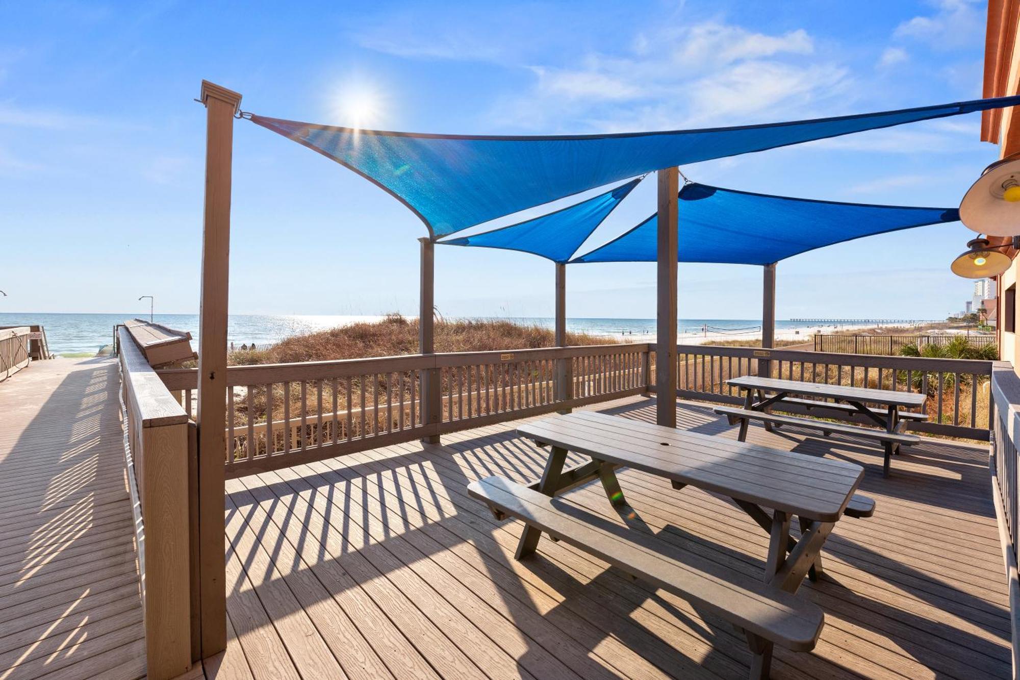 Gulf Front Master Bedroom! 2 Pools & Hot Tubs! Sleeps 8! 파나마 시티 외부 사진