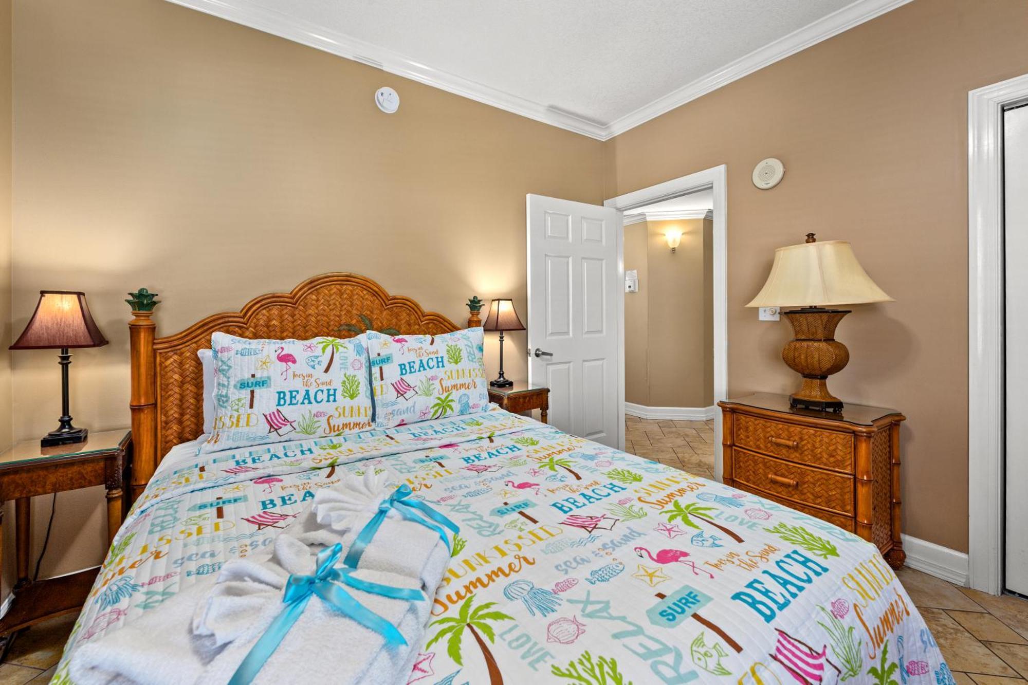 Gulf Front Master Bedroom! 2 Pools & Hot Tubs! Sleeps 8! 파나마 시티 외부 사진